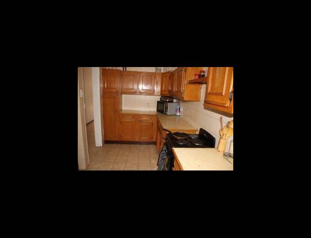 3 BEDROOM APARTMENT FOR SALE IN WINDSOR WEST